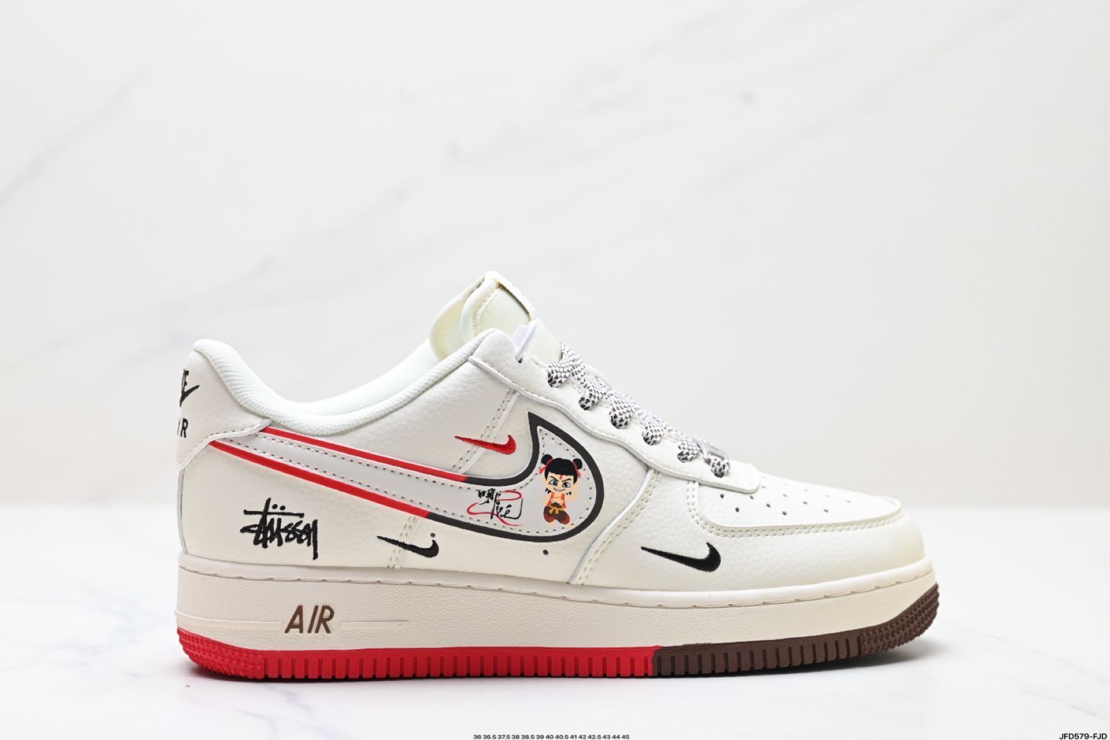 ナイキ Nike Air Force 1 '07 LV8 エアフォースワン ロートップ ユニバーサル レジャー スポーツ スケートボード シューズ。