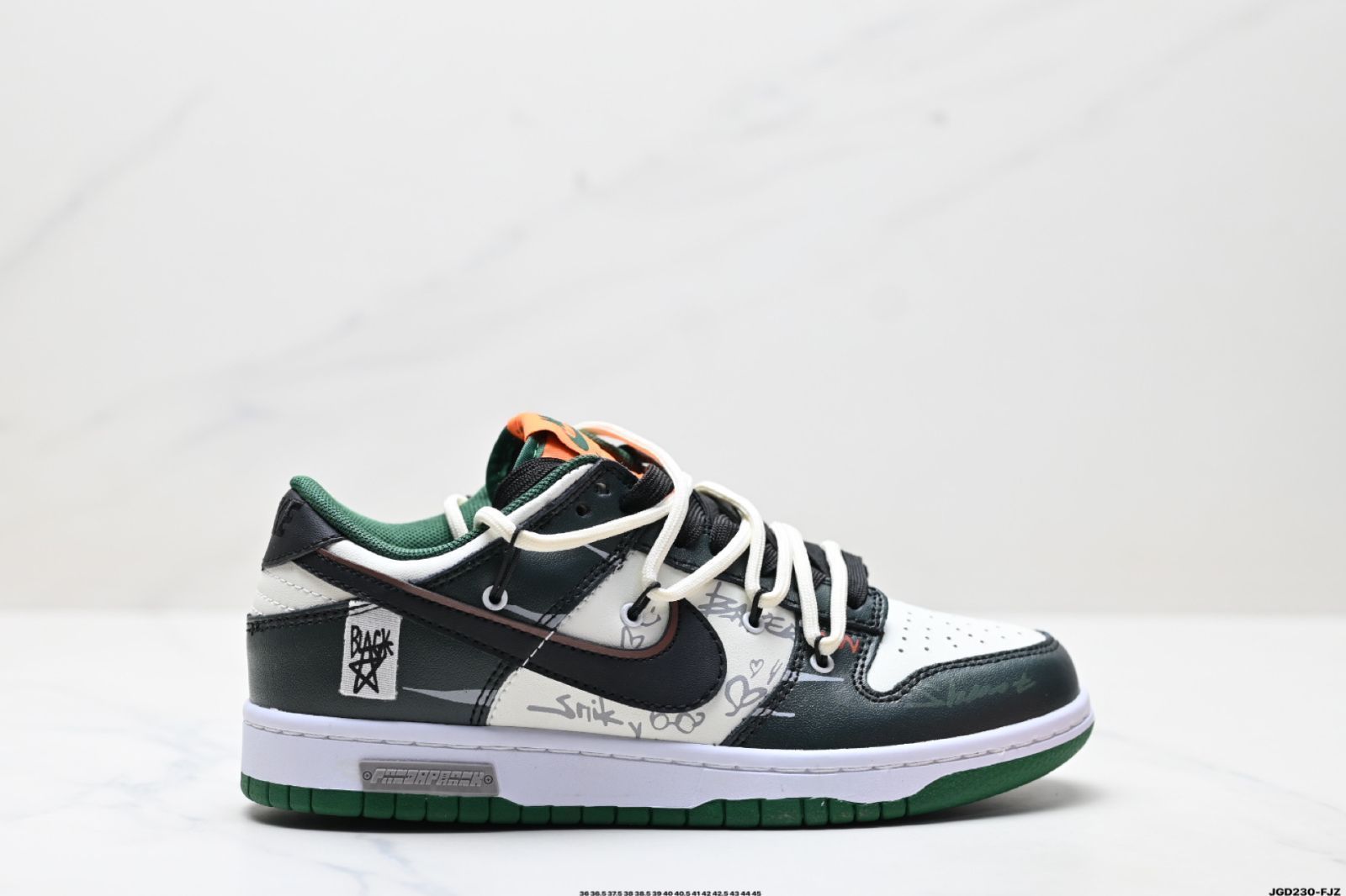 Nike ナイキ DUNK LOW ダンクシリーズ レトロロートップカジュアルスケートボードシューズ
