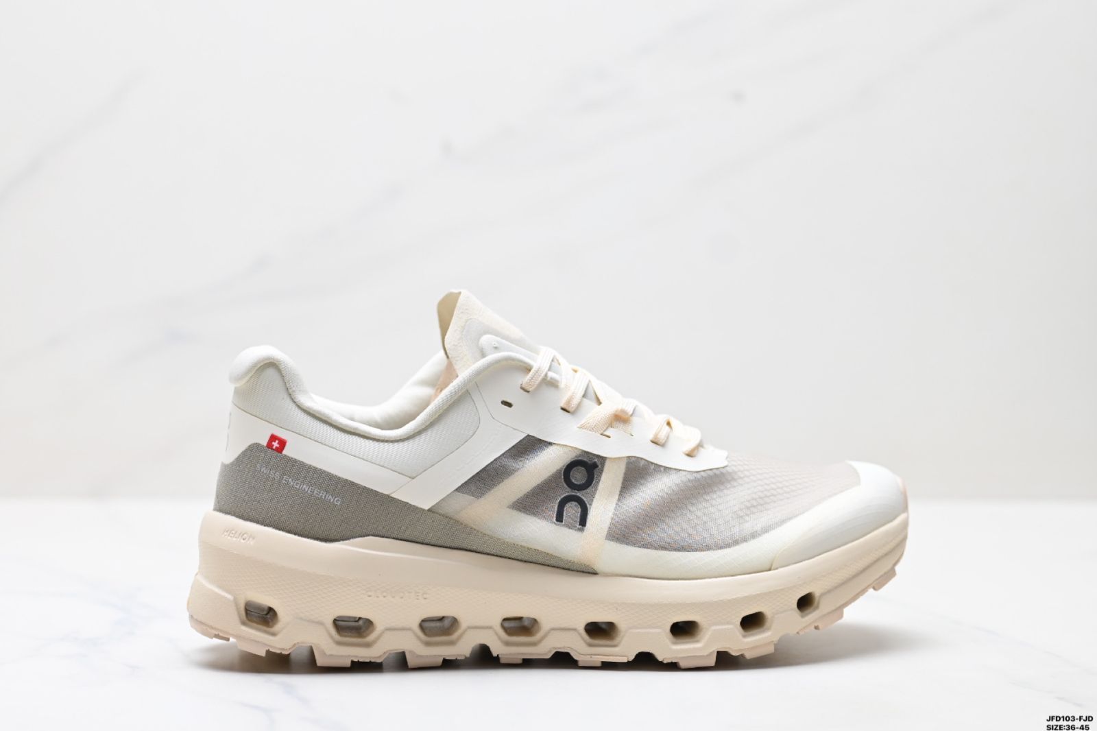 On 昂? Cloudvista 2 ランニングシューズ 厚底ハイソール スポーツ ダッドシューズ