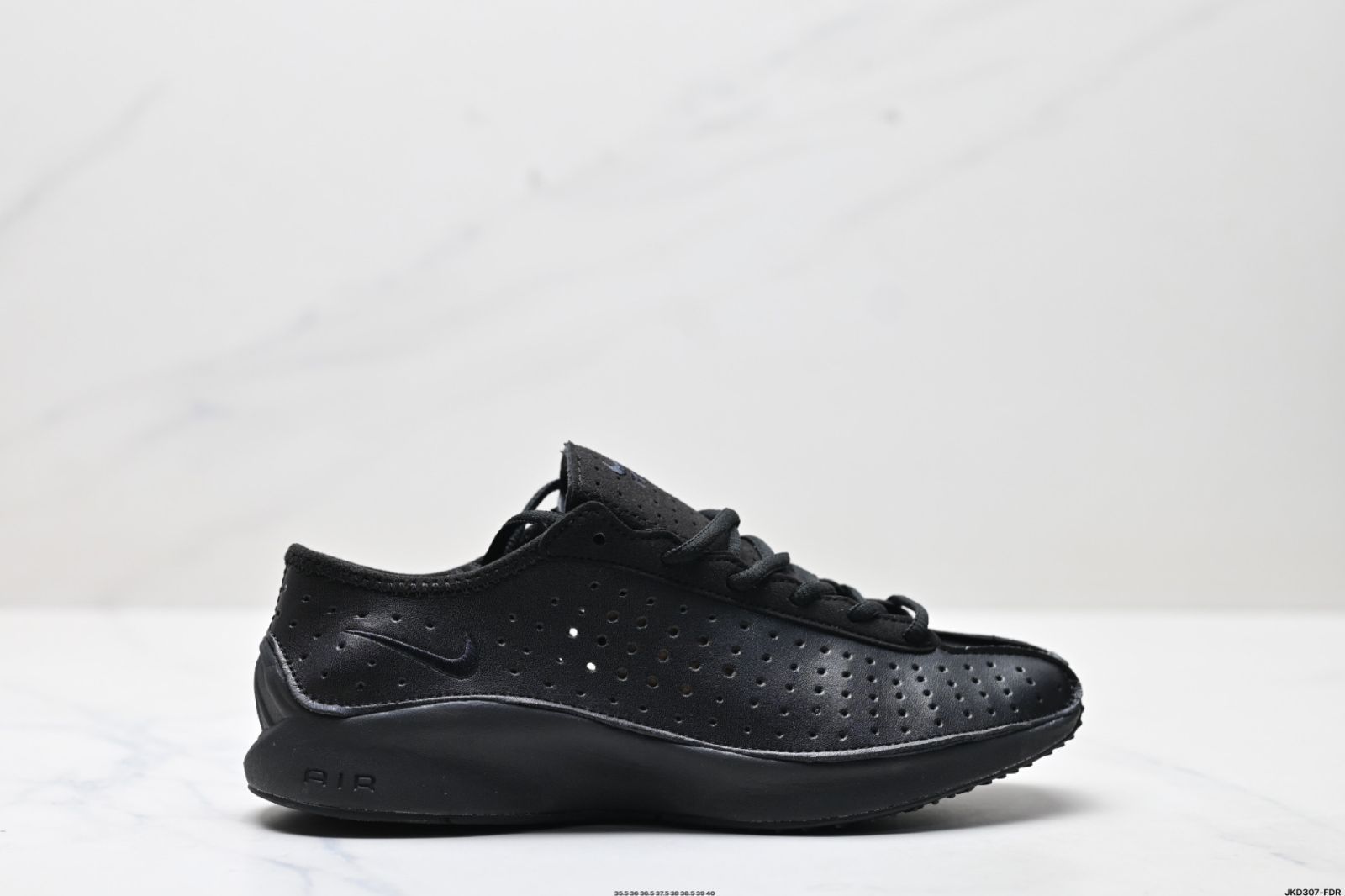 ナイキ（Nike）Air Superfly 2025 年ニューモデルのクッション付きレトロシルバーランニングシューズ