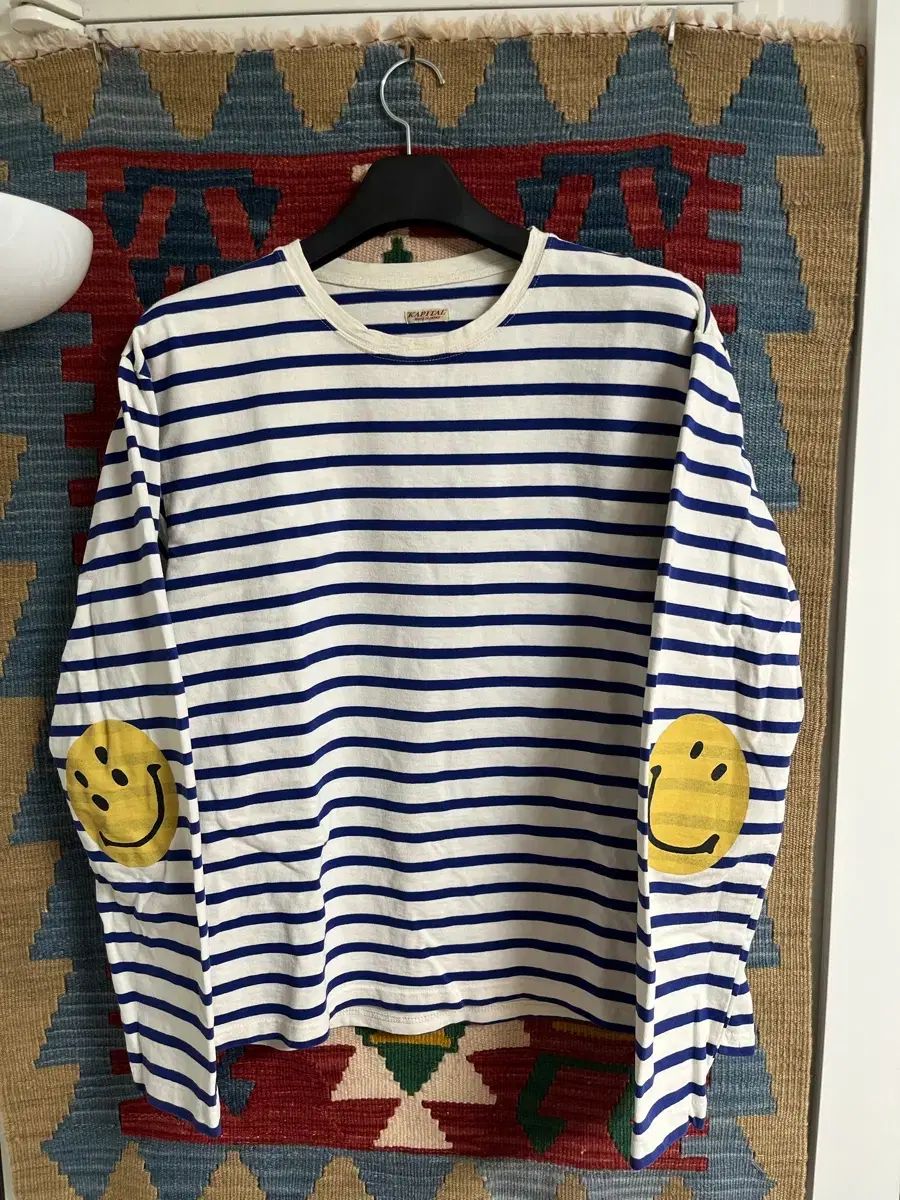 キャピタル スマイル ストライプ Tシャツ