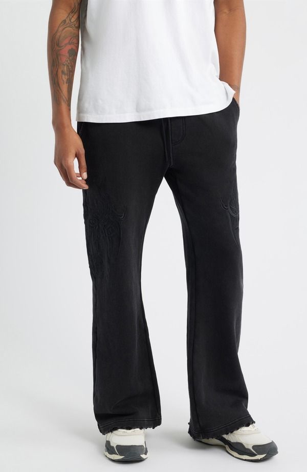 アールティーエー メンズ ボトムス カジュアルパンツ スウェットパンツ RtA Griffin Cyber Sigilism Flare Sweatpants Black Cyber Sigilism