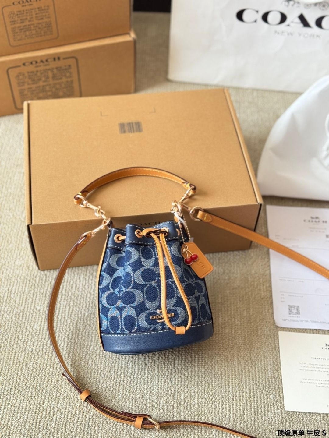 COACH デンプシー ミニバケットバッグ ? 14×16.5×9cm [本日特価|新品未使用品]