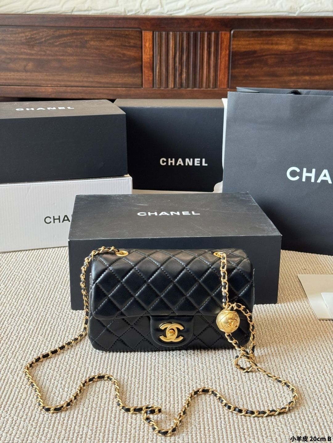 【今日特価】Chanel Golden Ball Square Flap Bag 小羊皮バージョン（New Arrival）