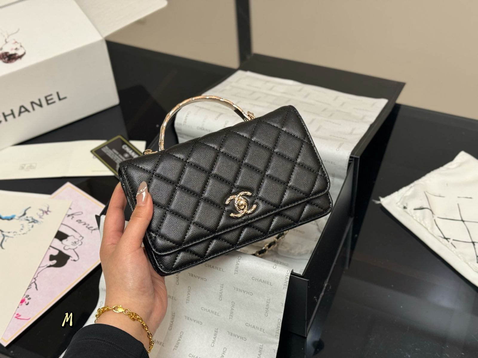 【今日特価】Prada Calf Horn Sling Bag / プラダ キャルフホーン スリング バッグ