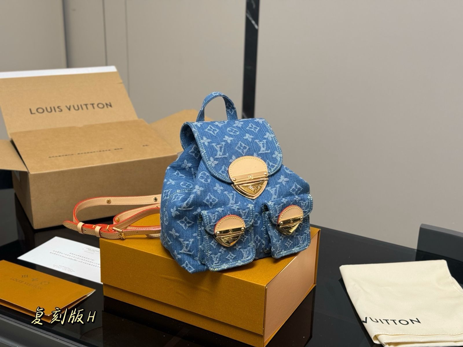 【今日特価】Louis Vuitton Denim Backpack ルイ ヴィトン デニム バックパック