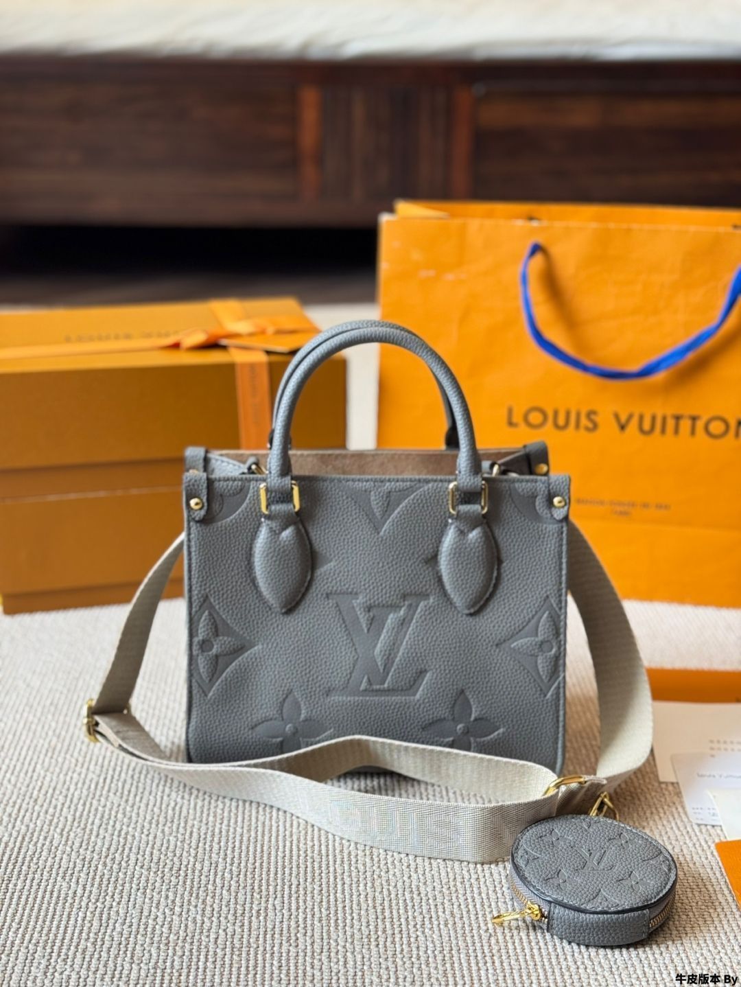 【今日特価】LV Onthego 25cm ルイヴィトン オンザゴ 25 センチ 圧字 ジャングルバッグ