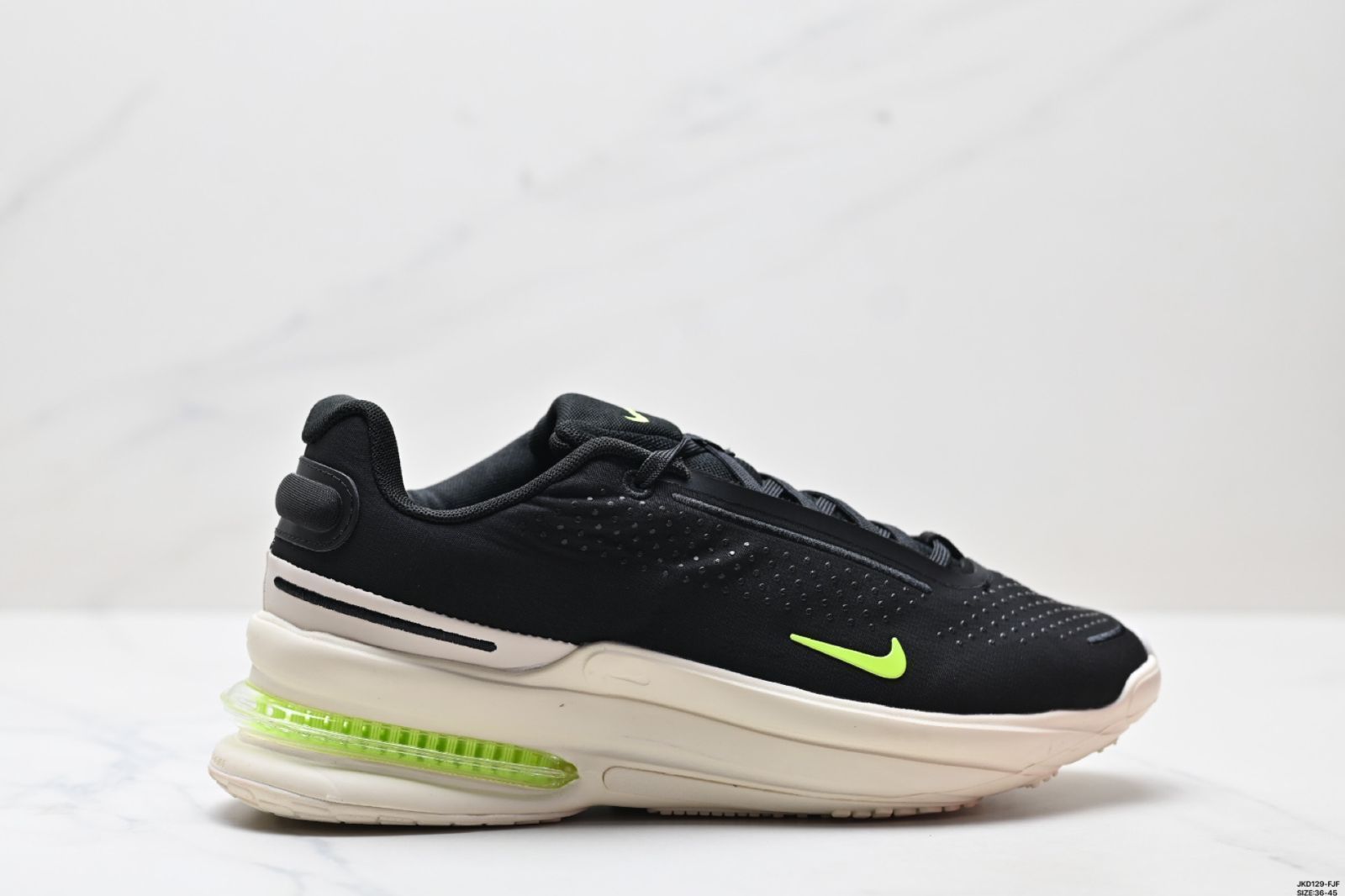 【今日特価】Nike Air Zoom Upturn 快適・滑り止め・耐磨耗 ナイキ ロートップ ランニングシューズ