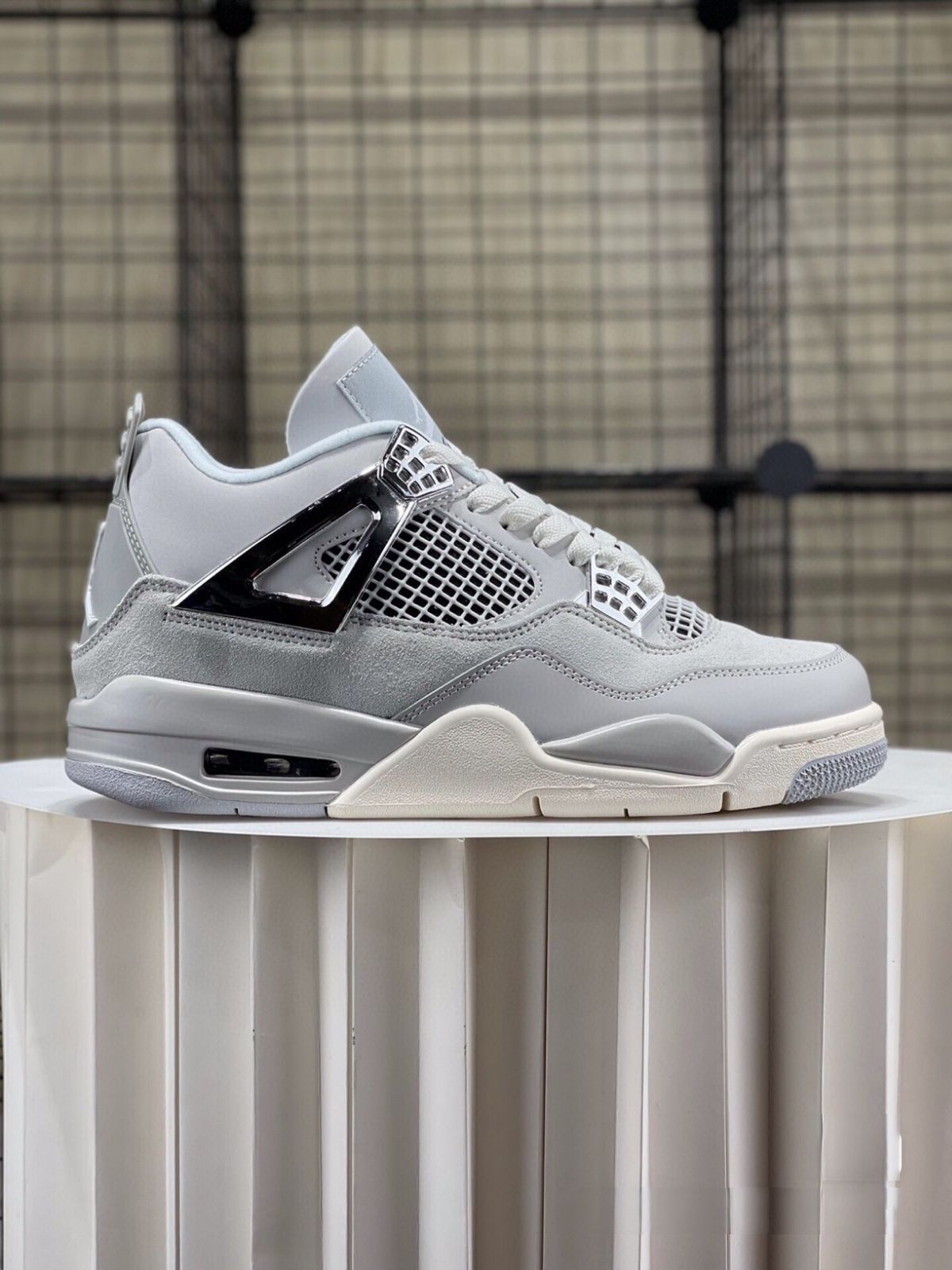 お値下げしました??即購入?? Nike wMNS Air Jordan 4 Retro　