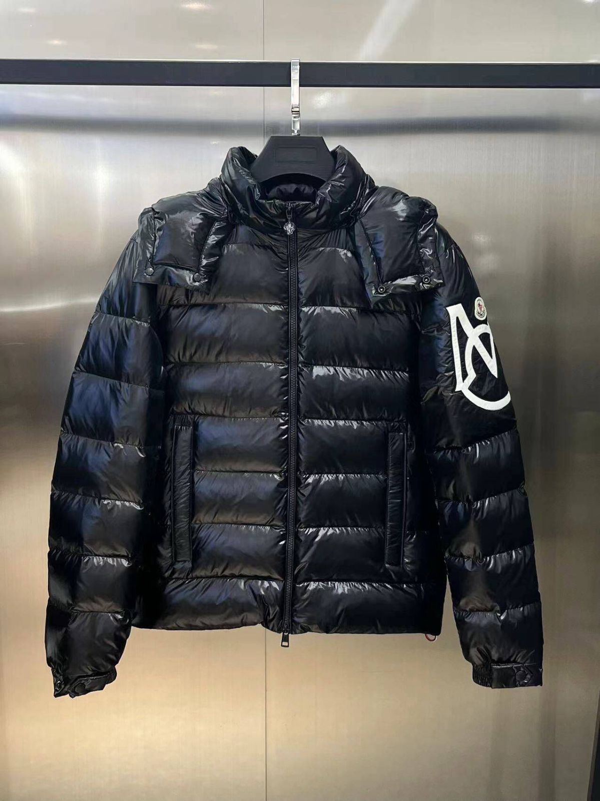 MONCLER/モンクレール モンクラーダウンジャケット｜本日限定特価｜新品未使用