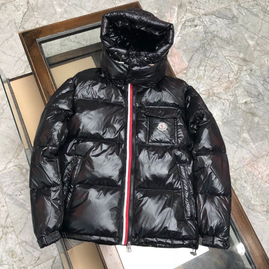 MONCLERモンクレール　ダウンジャケット ブラック｜本日限定特価｜新品未使用