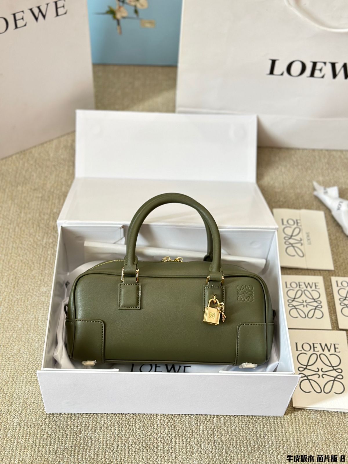【今日特価】LOEWE Handbag - LOEWE ハンドバッグ-MM輸入