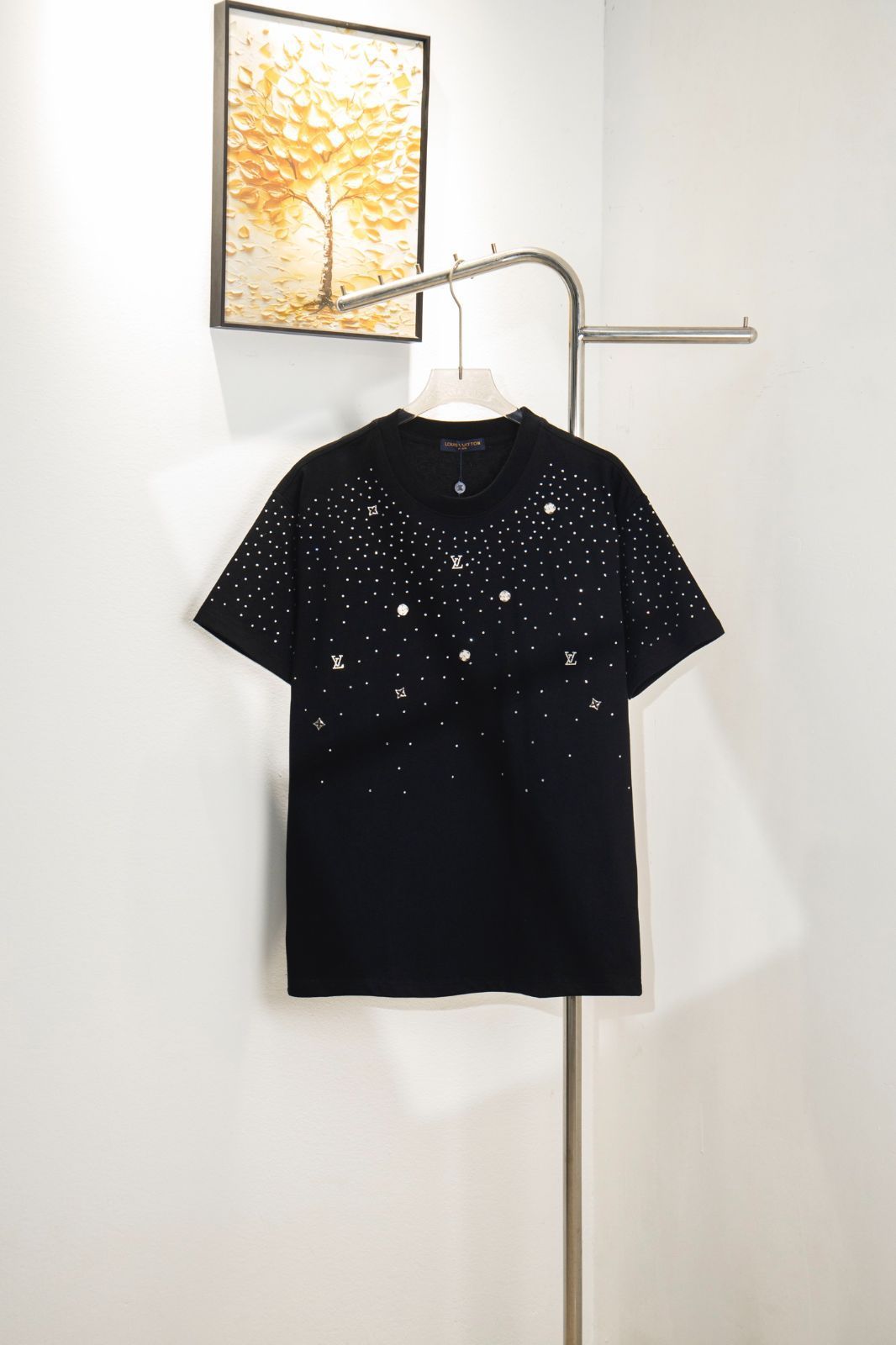 【今日特価】LOUIS VUITTON 2025S スパークルホットフィックス T シャツ