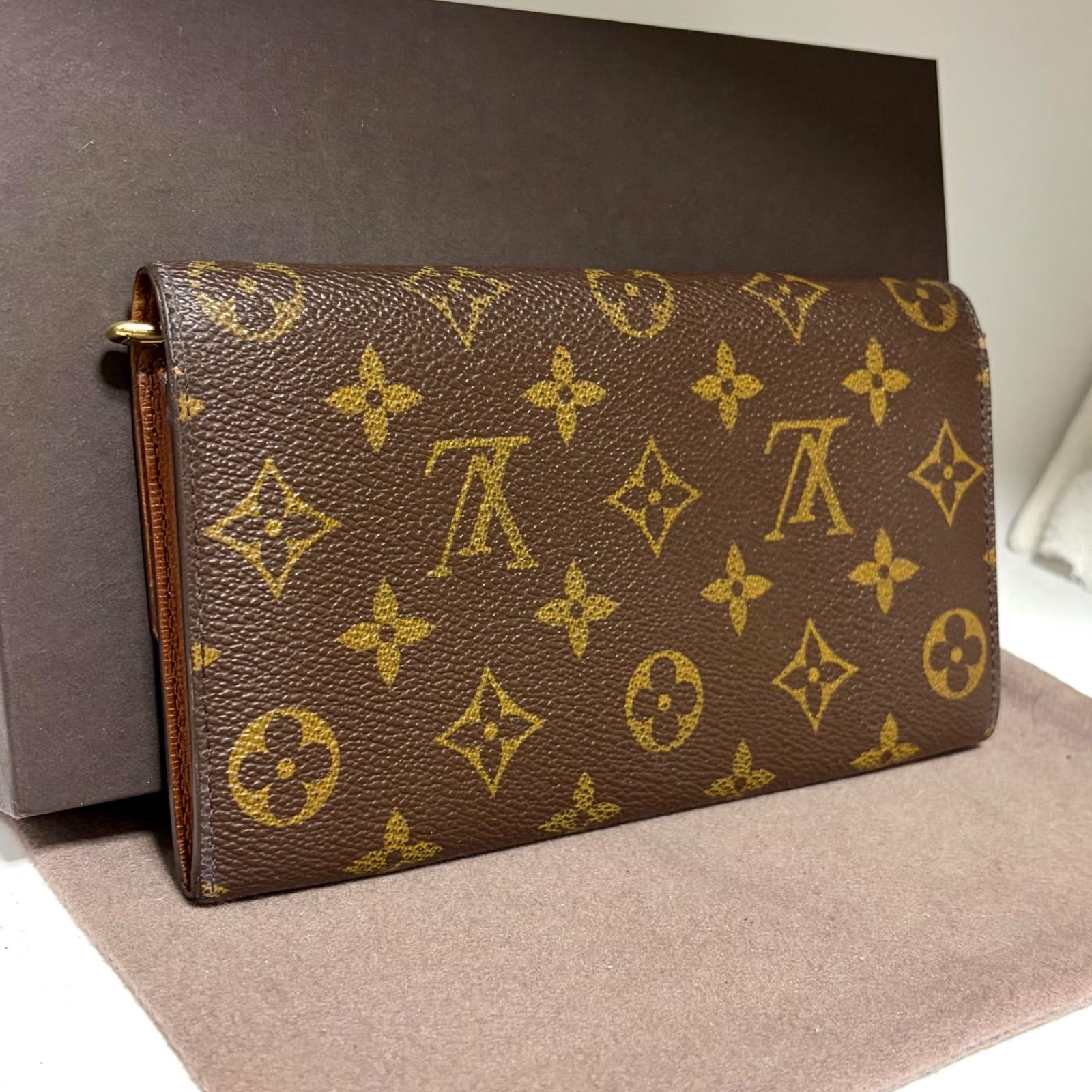 e17 ポルトモネ クレディ ポルトフォイユ サラ 旧型 Louis Vuitton