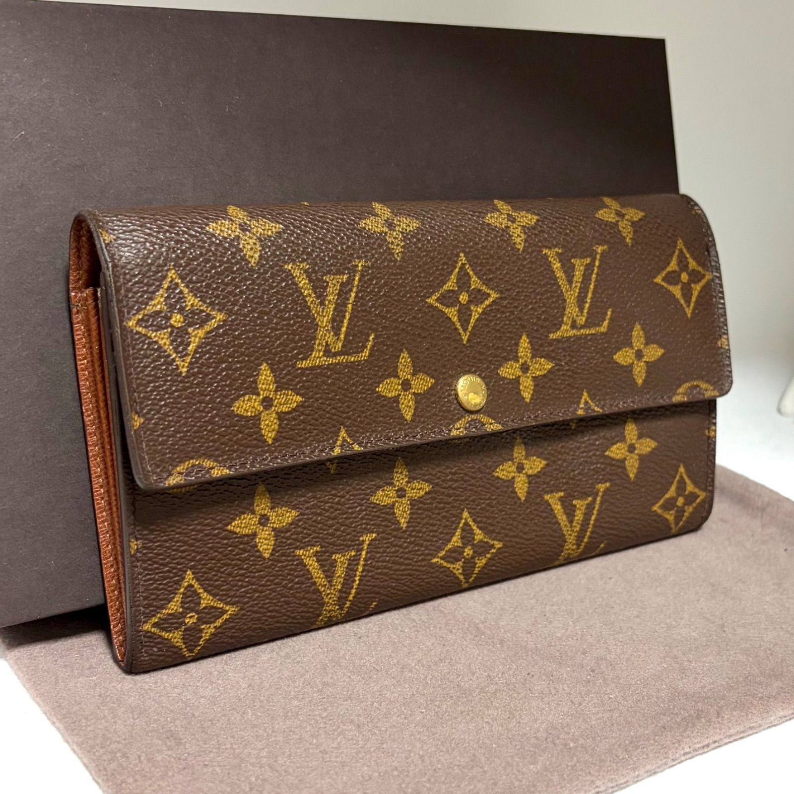 e68 ポルトモネ クレディ　ポルトフォイユ サラ　旧型　Louis Vuitton ルイ ヴィトン 　2つ 折り　二つ折り　フラップ ボタン 式　長 財布　ウォレット　モノグラム