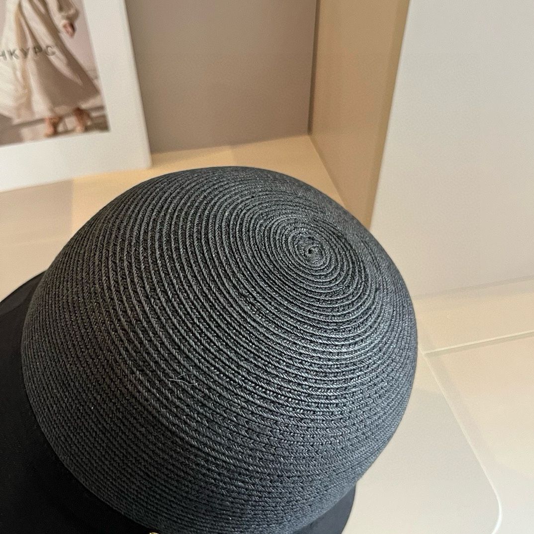 Dior（ディオール） 新モデルのストローハット、アニマルプリントがミックスされた日除け用ストローハット、頭囲 57cm -WTO輸入