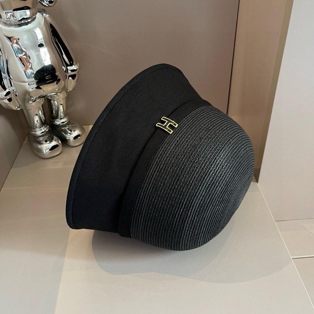 Dior（ディオール） 新モデルのストローハット、アニマルプリントがミックスされた日除け用ストローハット、頭囲 57cm -WTO輸入