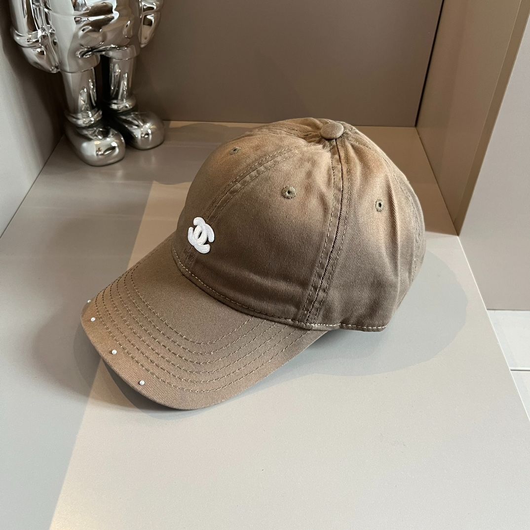 Chanel（シャネル）のグラデーションベースボールキャップ -WTO輸入1