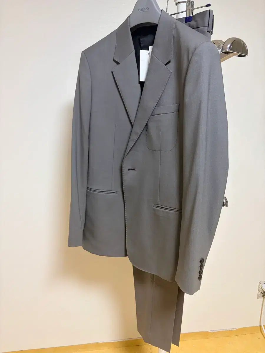 新品) Theory ギャバジン ウール セットアップ スーツ