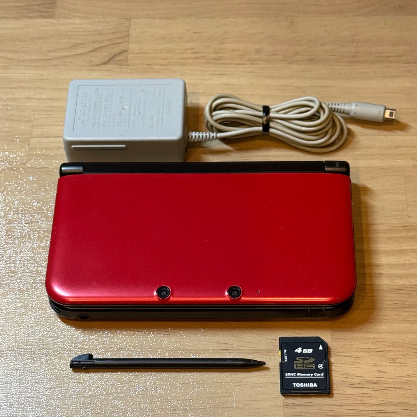 ニンテンドー3DSLL メタリックレッド新品未使用 ニンテンドー3DS
