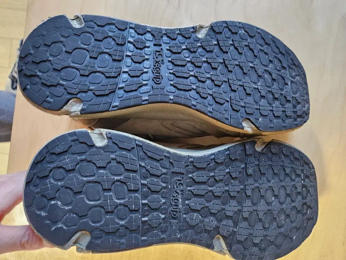 265-270 GORE-TEX(ゴアテックス) 防水 モンクロス ラムセス XM-5D 足囲広い ダイアル