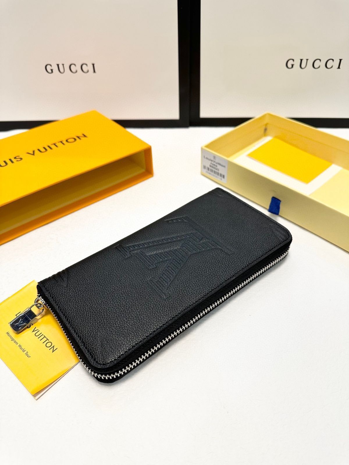 Louis Vuittonルイヴィトン/ウォレット、3つの仕切り8つのカードスロットを設置して現金各種消費カード伝票などを簡単に入れることができ、多機能小財布バッグ多カードビット大容量[本日特価|新品未使用品]