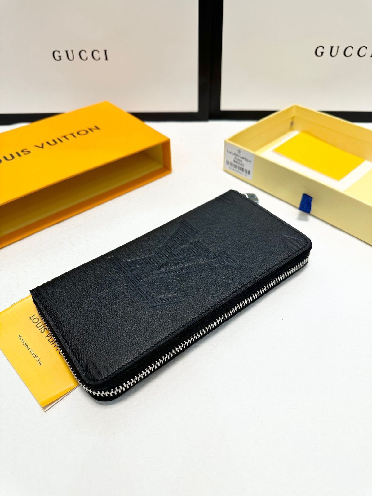 Louis Vuittonルイヴィトン/ウォレット、3つの仕切り8つのカードスロットを設置して現金各種消費カード伝票などを簡単に入れることができ、多機能小財布バッグ多カードビット大容量[本日特価|新品未使用品]