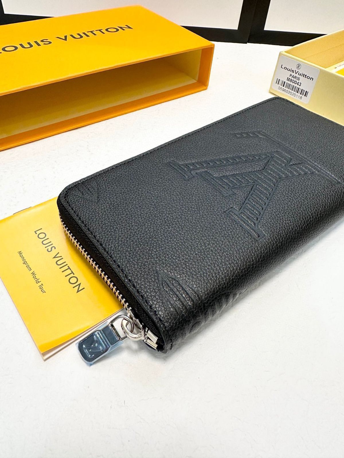Louis Vuittonルイヴィトン/ウォレット、3つの仕切り8つのカードスロットを設置して現金各種消費カード伝票などを簡単に入れることができ、多機能小財布バッグ多カードビット大容量[本日特価|新品未使用品]