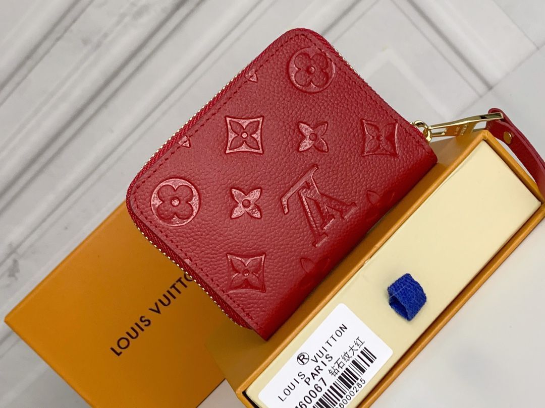 【本日限定特価】ダイヤモンドエンボス ジップコインケース 11×8×1cm コンパクトデザイン [本日特価|新品未使用品]