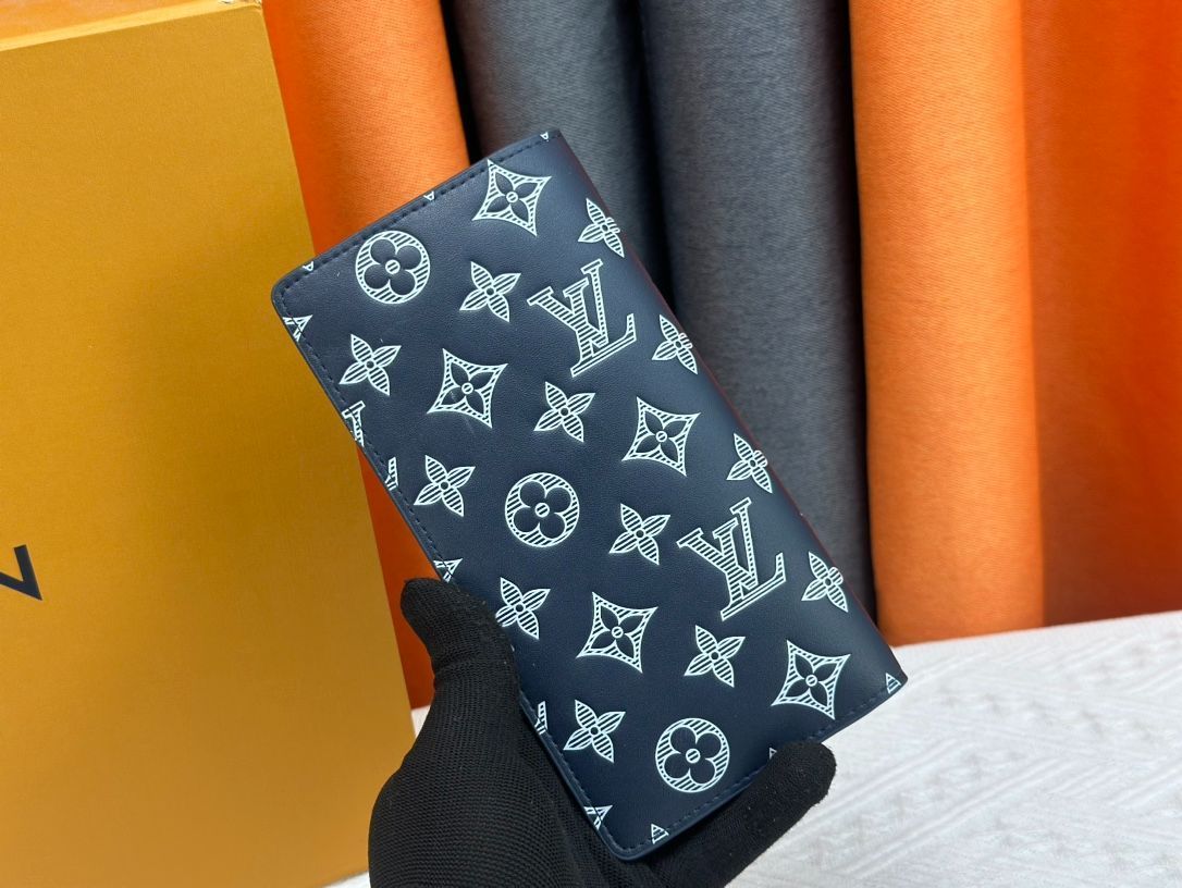 【本日限定特価】ルイヴィトン LV Louis Vuitton BRAZZA ウォレット 19×10×2cm モノグラムシャドウレザー [本日特価|新品未使用品]