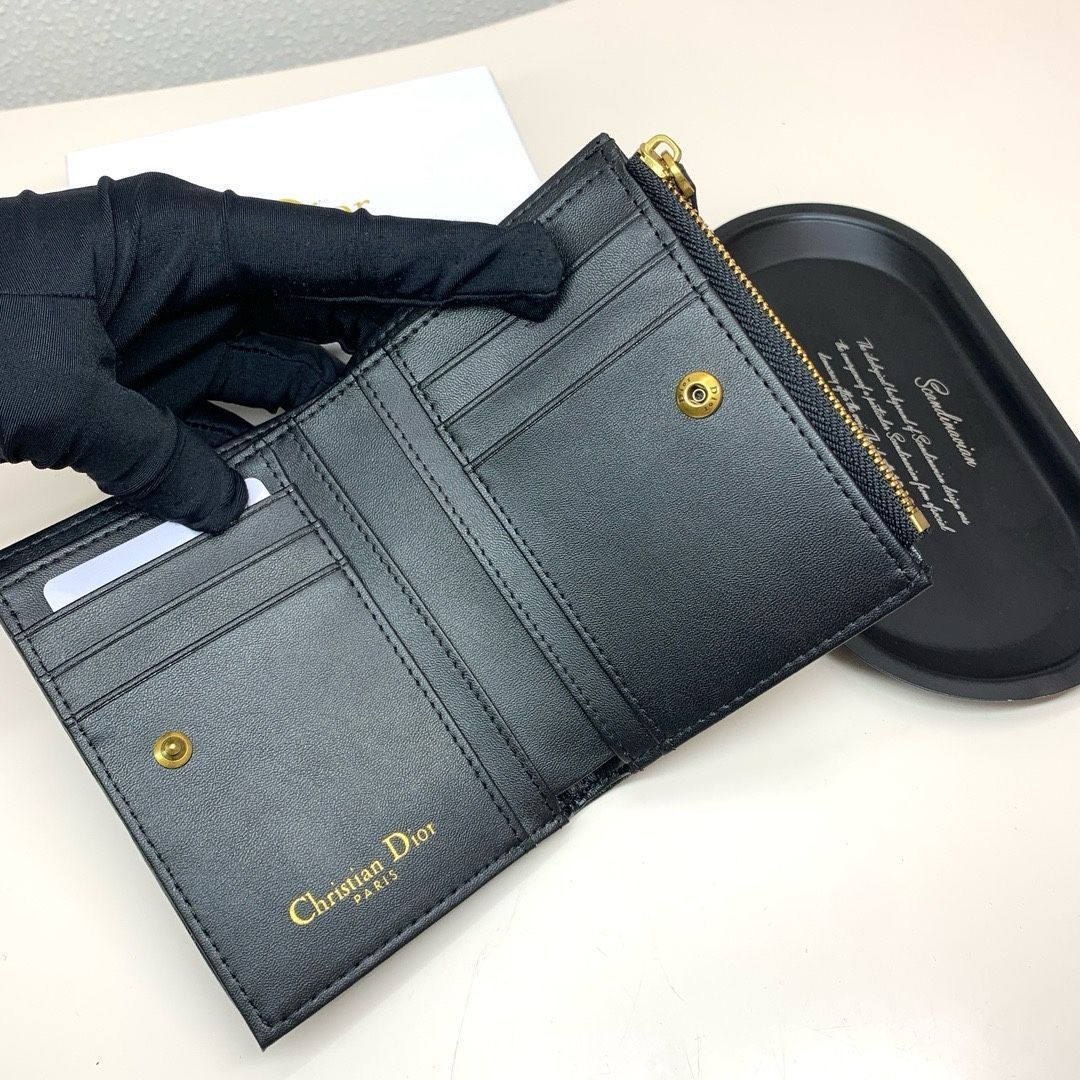 【本日限定】?Dior 最新モデル 3864 マルチカードケース ? 高級PVC＆本革のコンパクトデザイン[本日特価|新品未使用品]