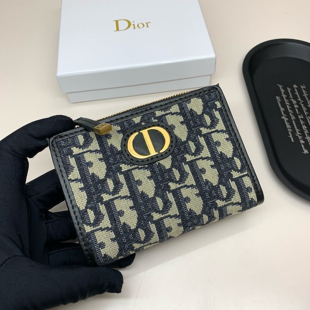【本日限定】?Dior 最新モデル 3864 マルチカードケース ? 高級PVC＆本革のコンパクトデザイン[本日特価|新品未使用品]