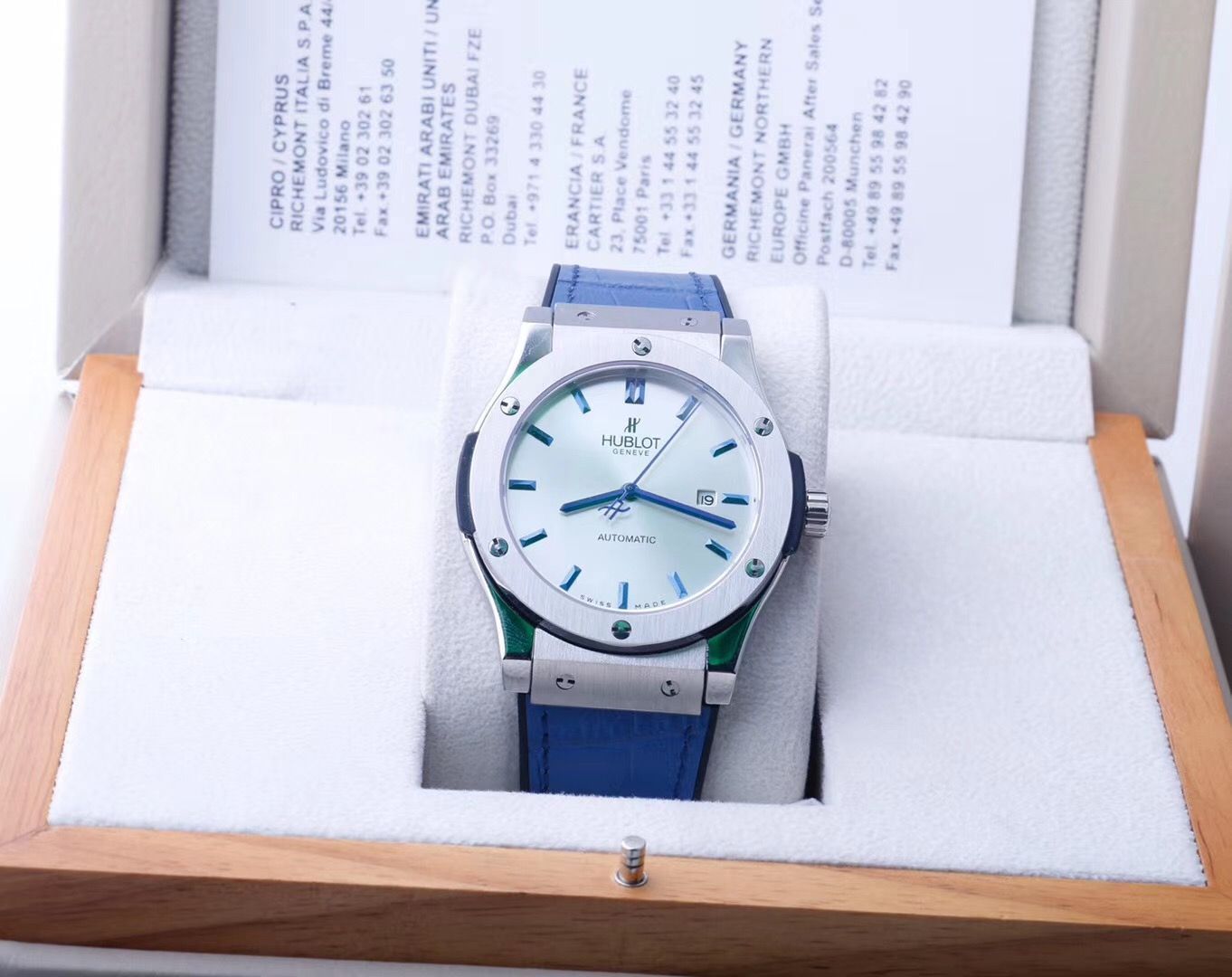 新品 HUBLOT腕時計自動巻き 未使用