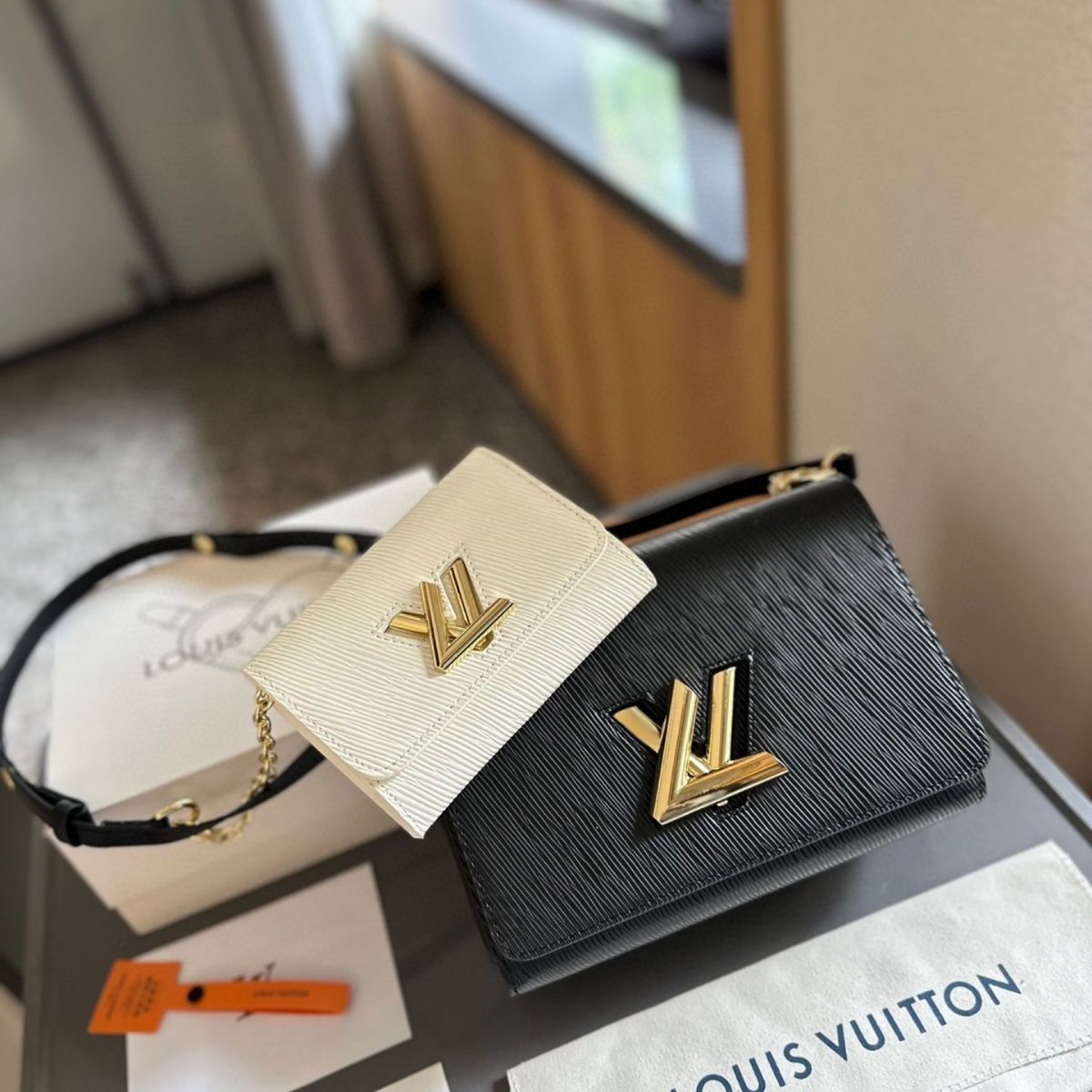 ★Louis vuitton★-ショルダーバッグ - ハンドバッグ