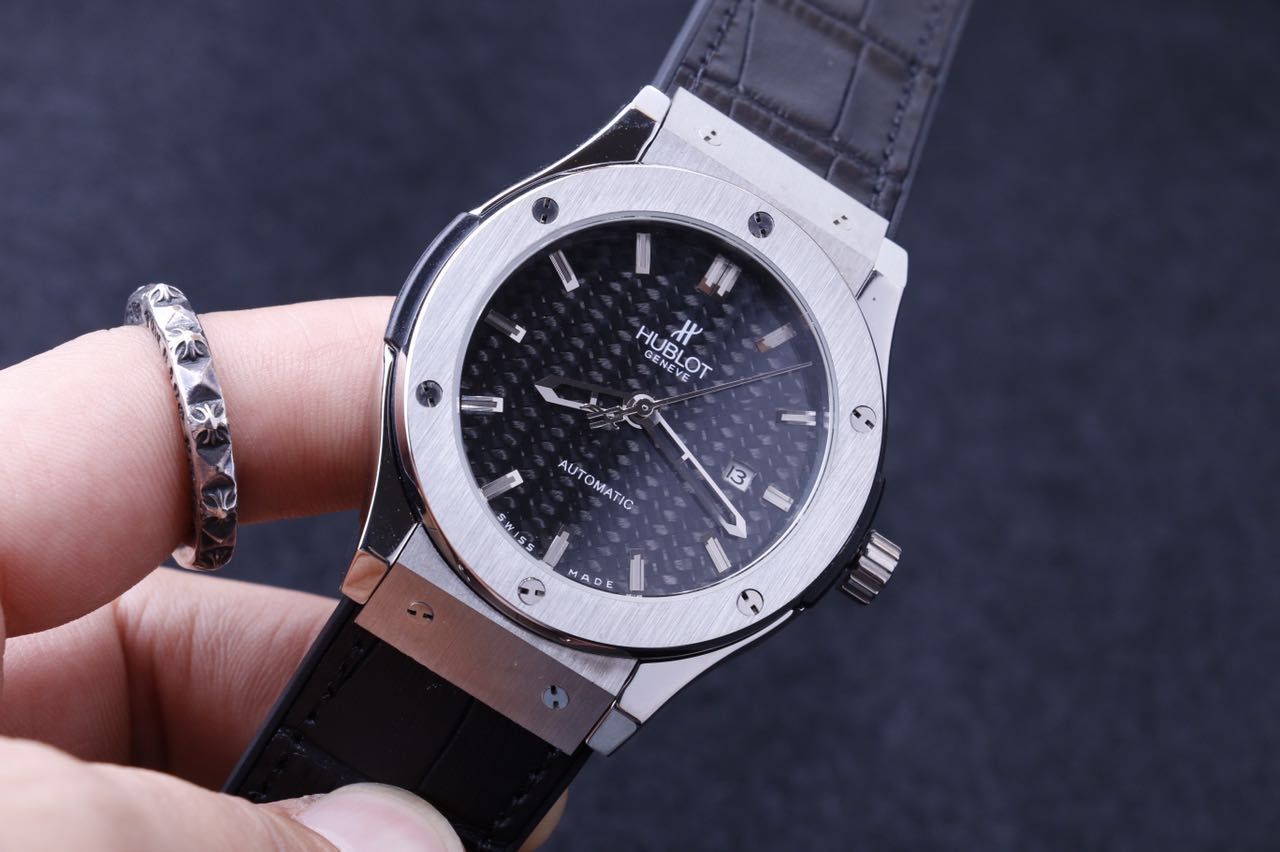 新品 HUBLOT腕時計自動巻き 未使用