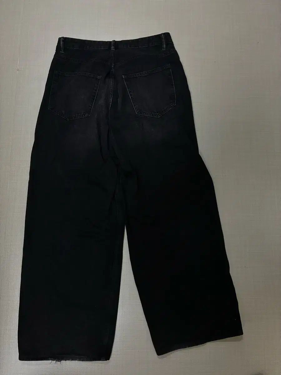 ZARA ブラックデニム デニム パンツ