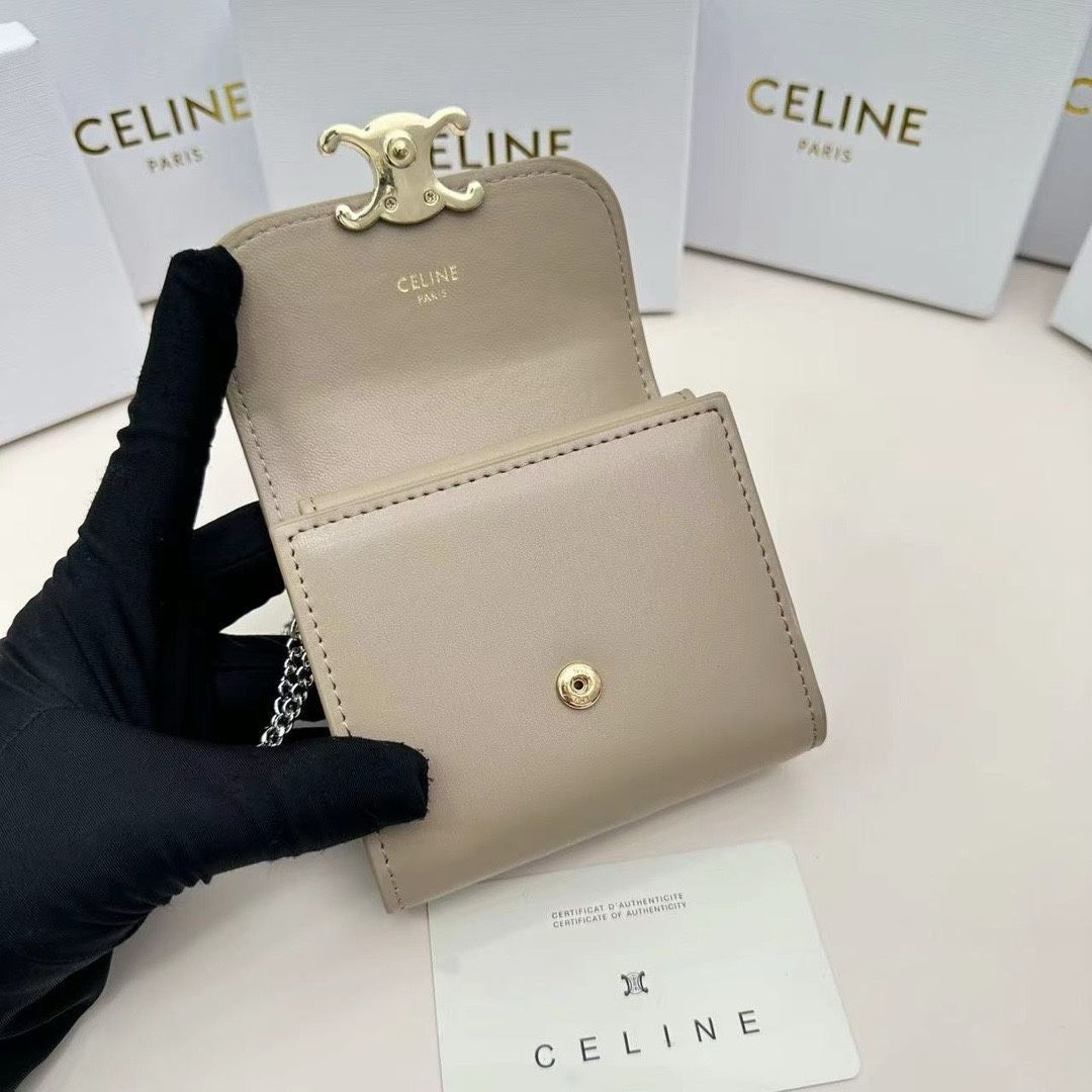 【本日限定】?Celine トリオンフ チェーンウォレット 10783 ? 高級本革＆チェーン付き！マルチ使い[本日特価|新品未使用品]-MM輸入