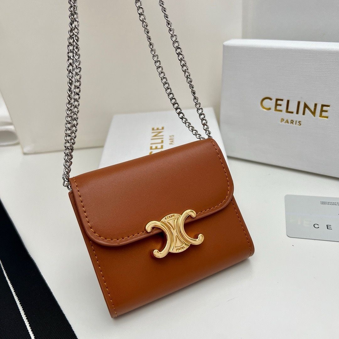 【本日限定】?Celine トリオンフ チェーンウォレット 10783 ? 高級本革＆チェーン付き！マルチ使い可能[本日特価|新品未使用品]-MM輸入
