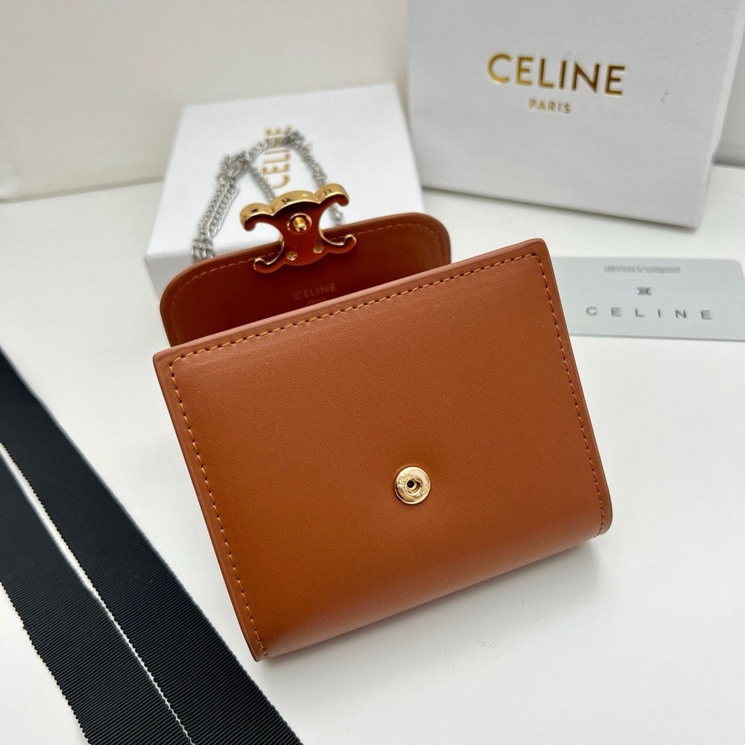 【本日限定】?Celine トリオンフ チェーンウォレット 10783 ? 高級本革＆チェーン付き！マルチ使い可能[本日特価|新品未使用品]-MM輸入
