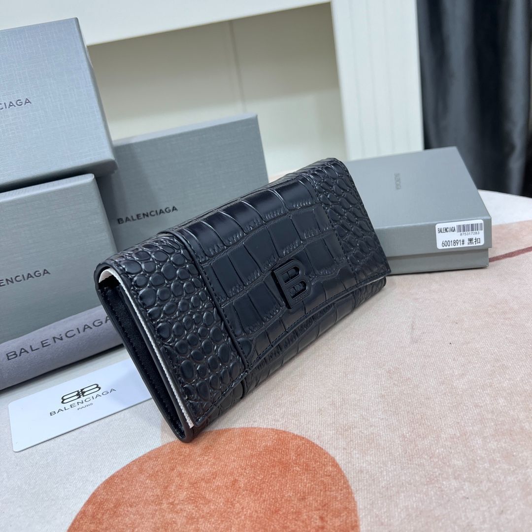 【今日特価】Balenciaga ラージウォレット, クロコダイルエンボス加工, ブラック, 大容量で実用的なデザイン！[本日特価|新品未使用品]