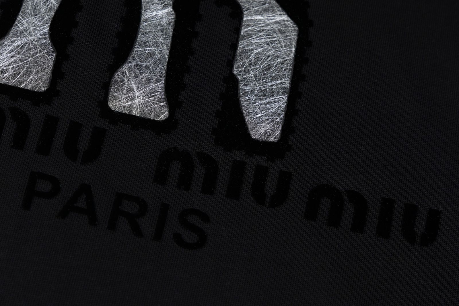 【今日特価】MIU MIU 2025SS Premium Printed T-Shirt 【今日特価】MIU MIU 2025SS Premium Printed T-Shirt