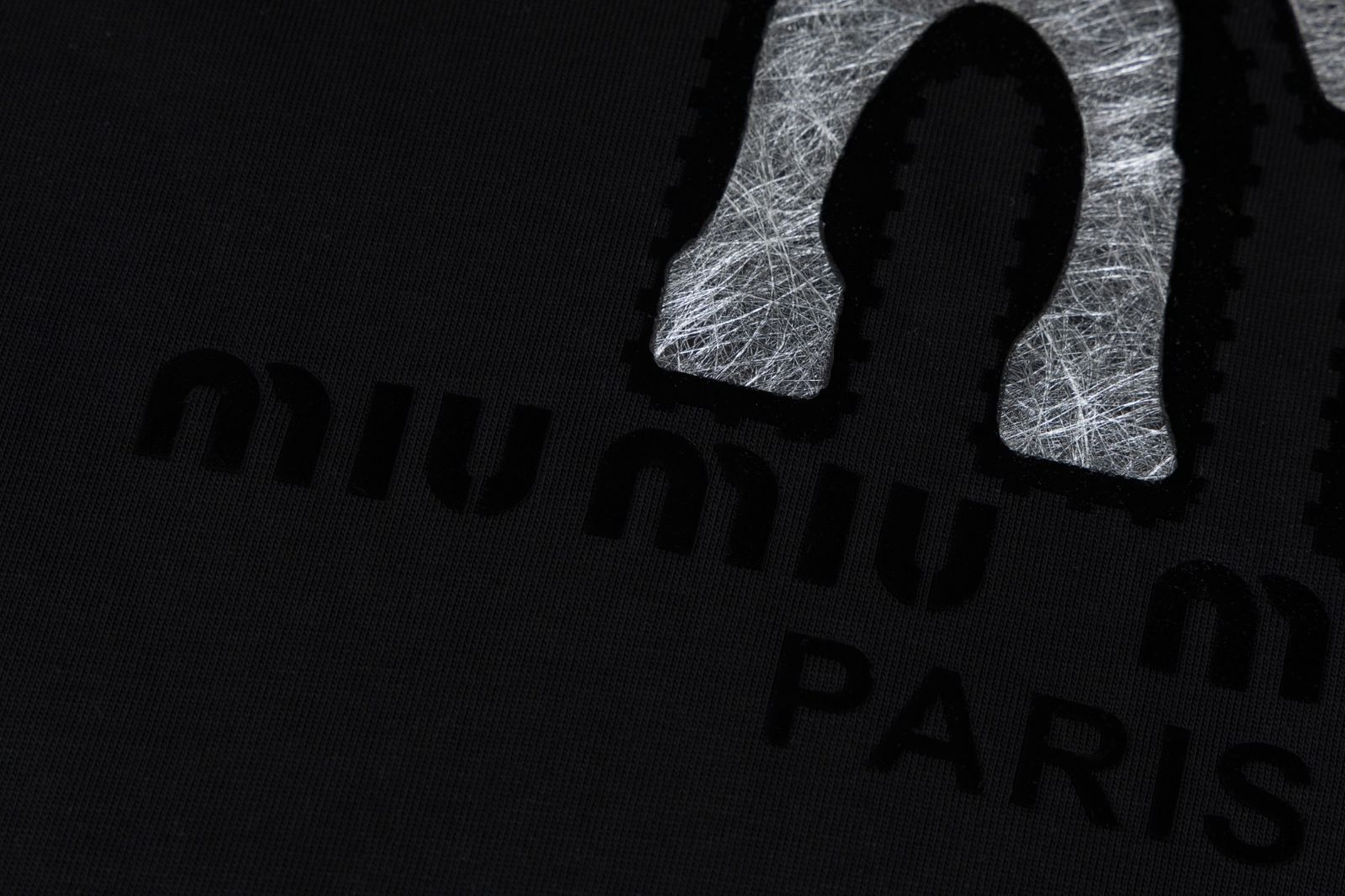 【今日特価】MIU MIU 2025SS Premium Printed T-Shirt 【今日特価】MIU MIU 2025SS Premium Printed T-Shirt