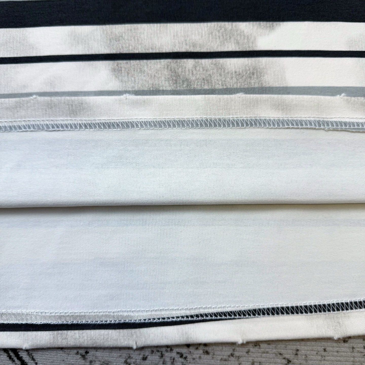 【今日特価】GOODBRAND Stripe Burnout Lettering T-Shirt 【今日特価】GOODBRAND Stripe Burnout Lettering T-Shirt