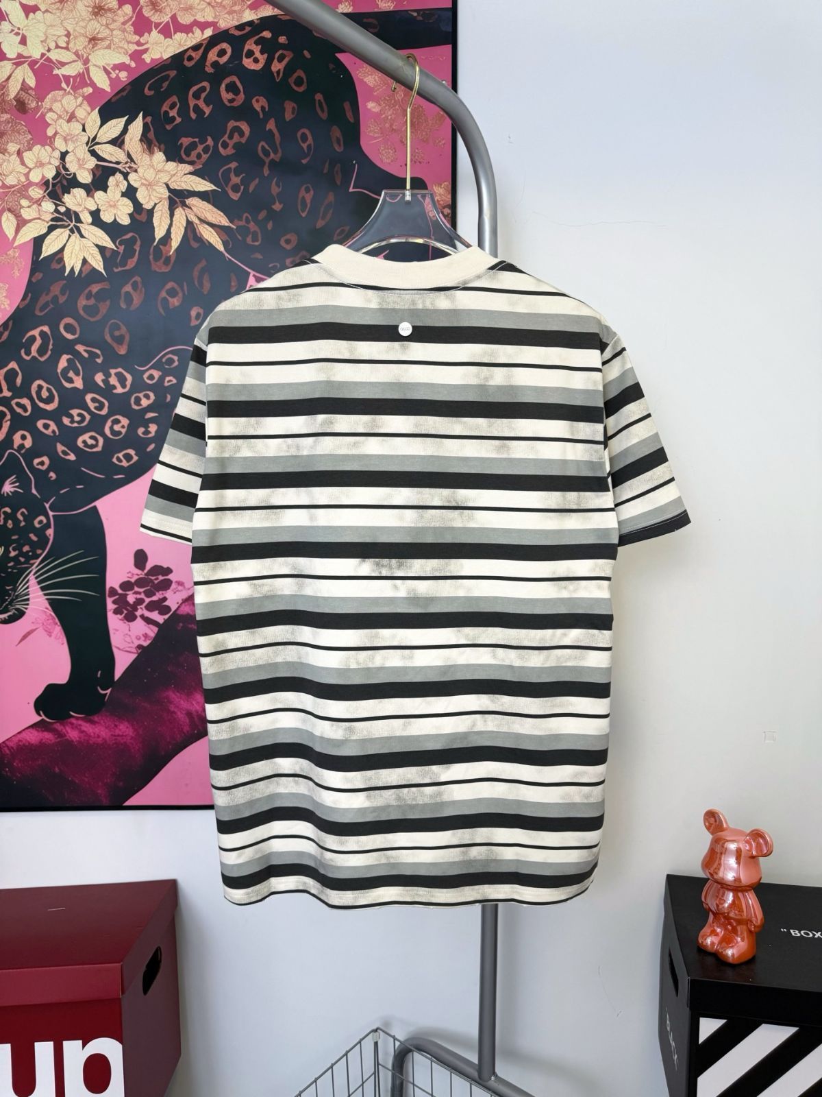 【今日特価】GOODBRAND Stripe Burnout Lettering T-Shirt 【今日特価】GOODBRAND Stripe Burnout Lettering T-Shirt