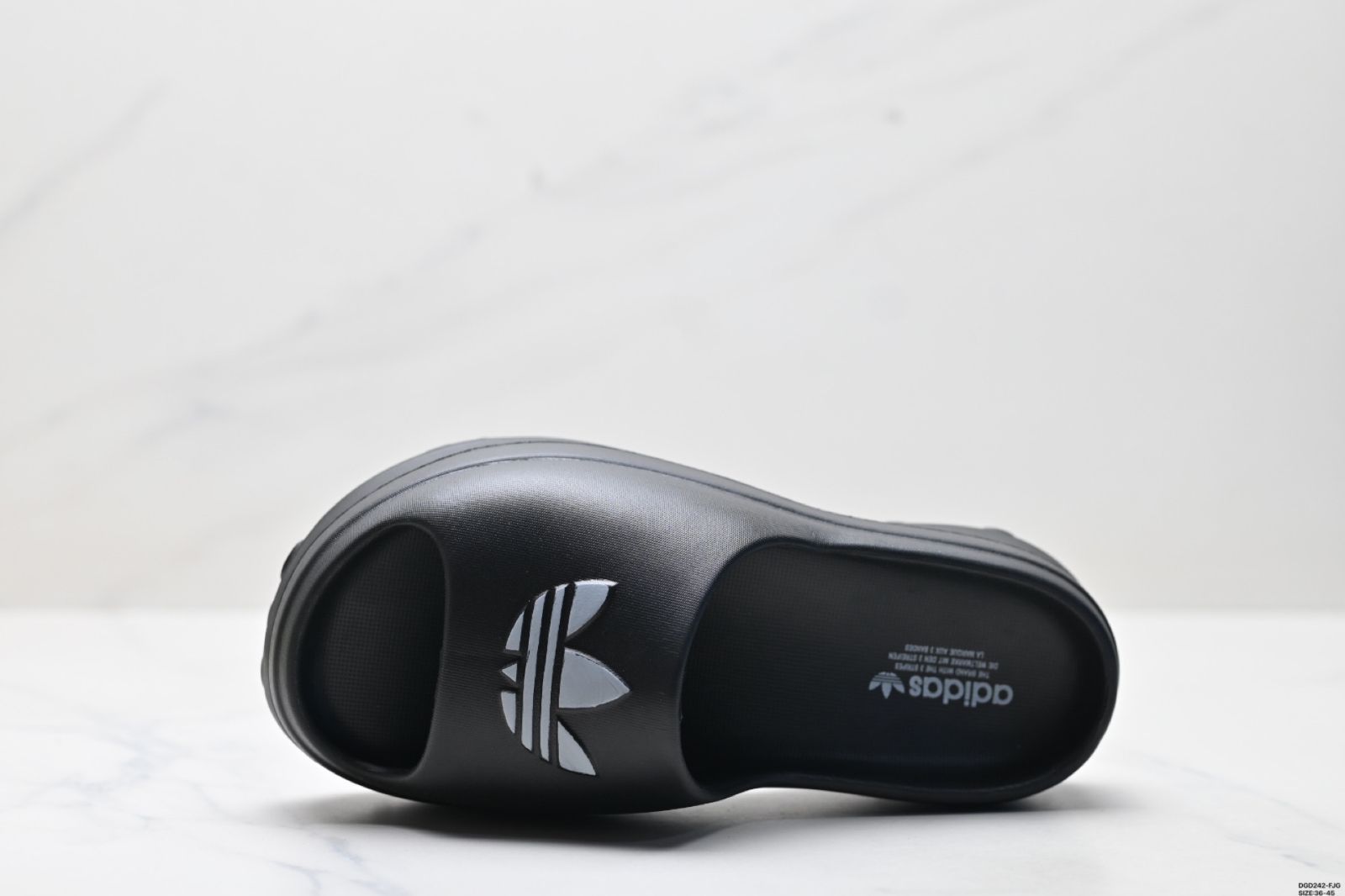 【今日特価】Adidas Originals AdiFOM Stan 送料無料 在庫限定セール価格！