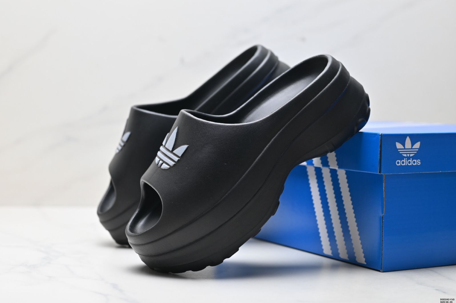 【今日特価】Adidas Originals AdiFOM Stan 送料無料 在庫限定セール価格！
