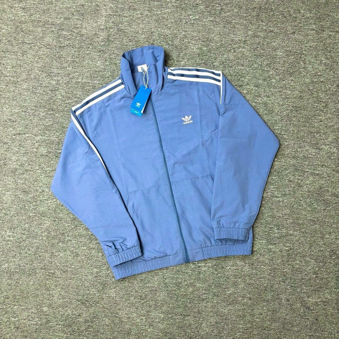 【本日限定特価】adidas Originals メンズ ジャケット スリーダブル 刺繍ロゴ ブラック/スカイブルー M-XXL [本日特価|新品未使用品]
