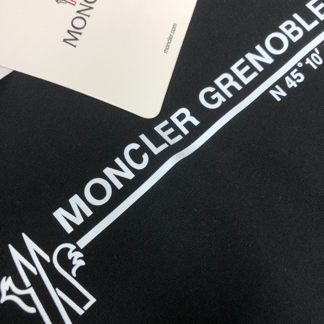 【今日特価】Moncler 25SS サマー T シャツ 【今日特価】Moncler 25SS サマー T シャツ