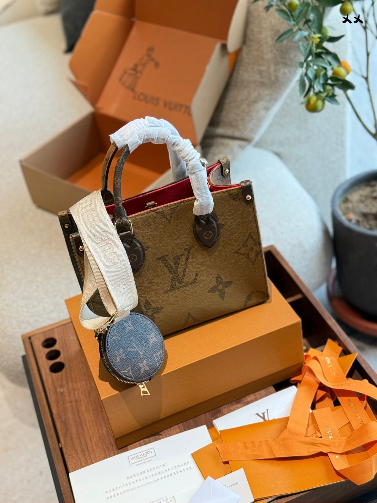 【今日特価】LV ジャングル オンザゴー ママバッグ A/B 面スプレー 25cm-WTO輸入2