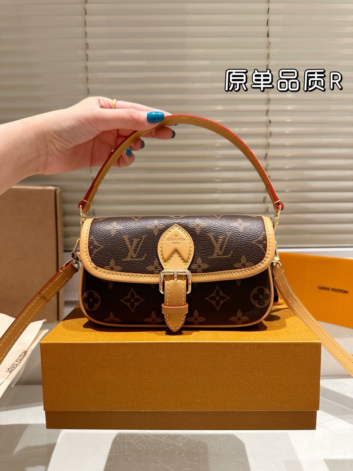 【今日特価】LV Nano Diane Leather Underarm Baguette ルイ・ヴィトン ナノ ダイアン 牛皮 アームバッグ